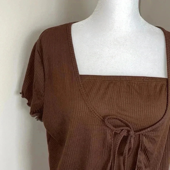 Just Polly Brown 2-Piece Crop Top - Picture 4 of 12